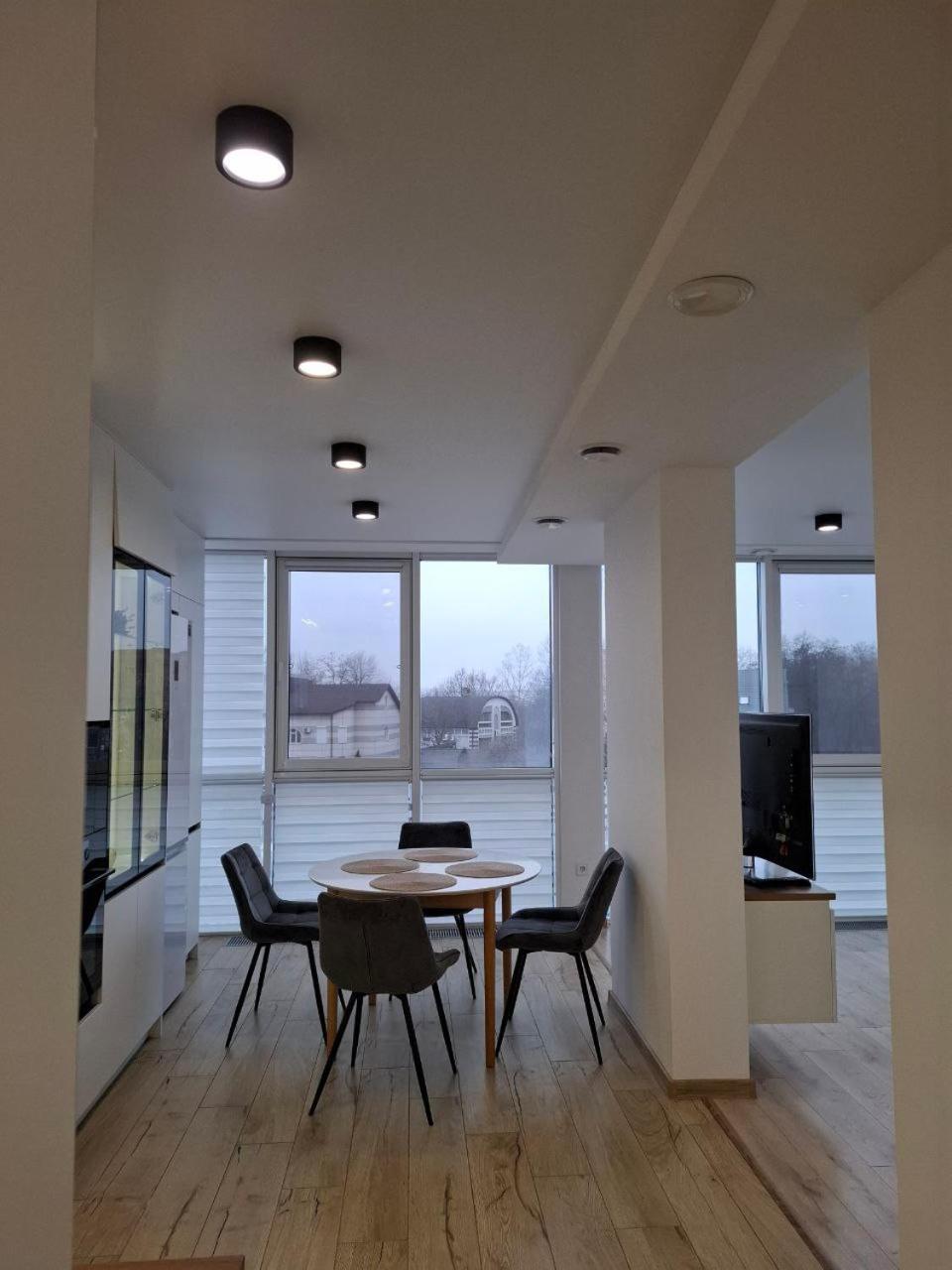 Vodogray Luxury Apartments With Underground Parking Елітний Житловий Комплекс Tsjernivsi Buitenkant foto